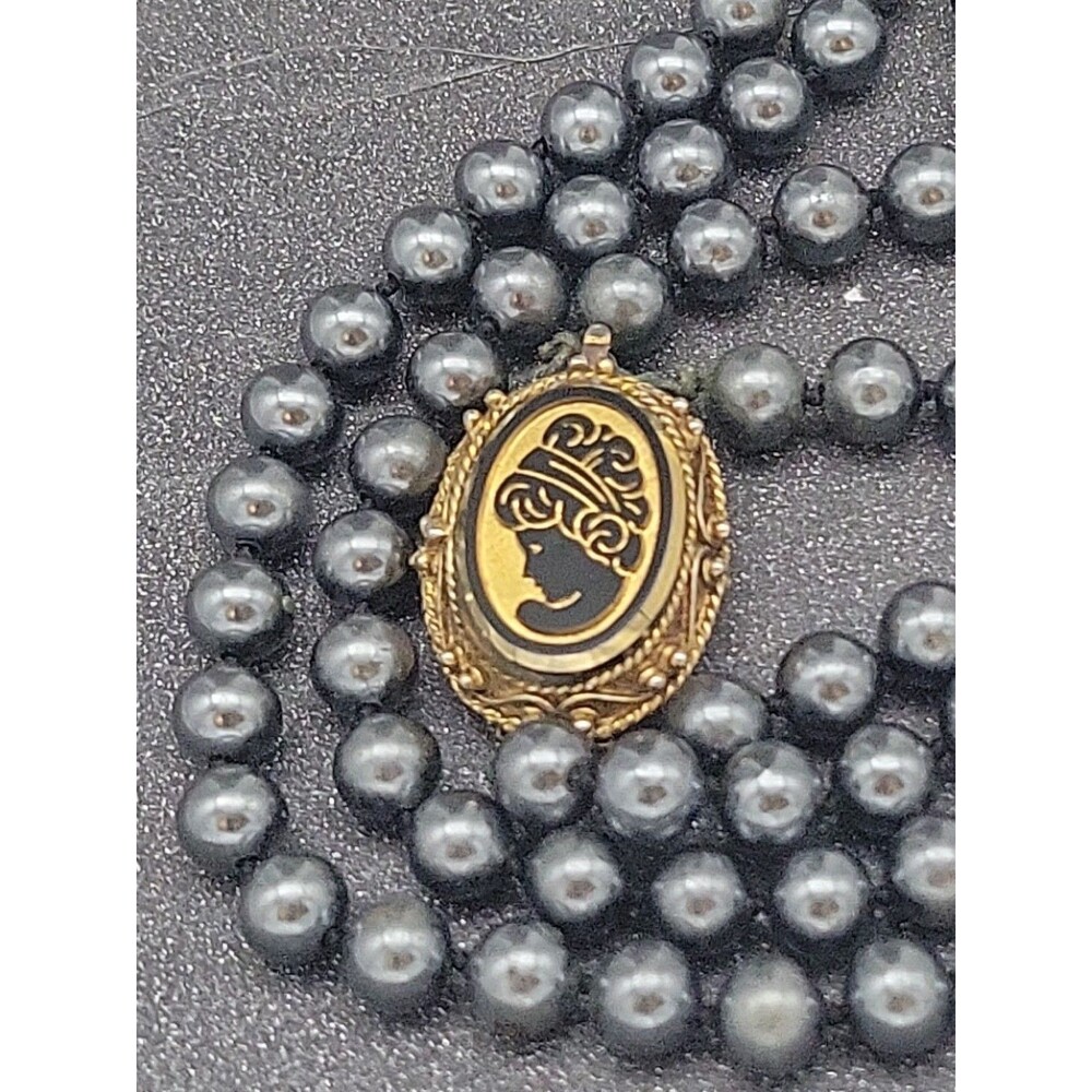 Vtg Art Deco Style Grey Pearl Cameo Necklace Pendant Double Strand Goldtone Rare